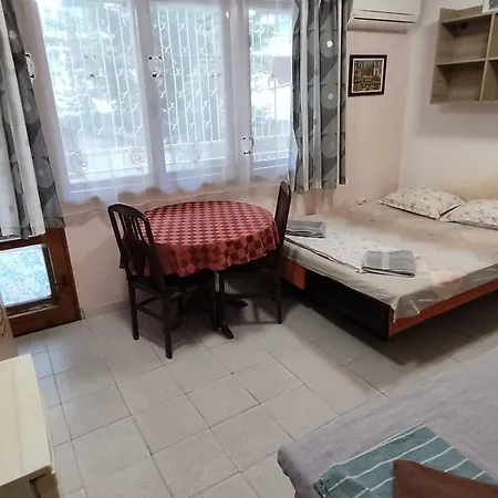 Apartment 81cha